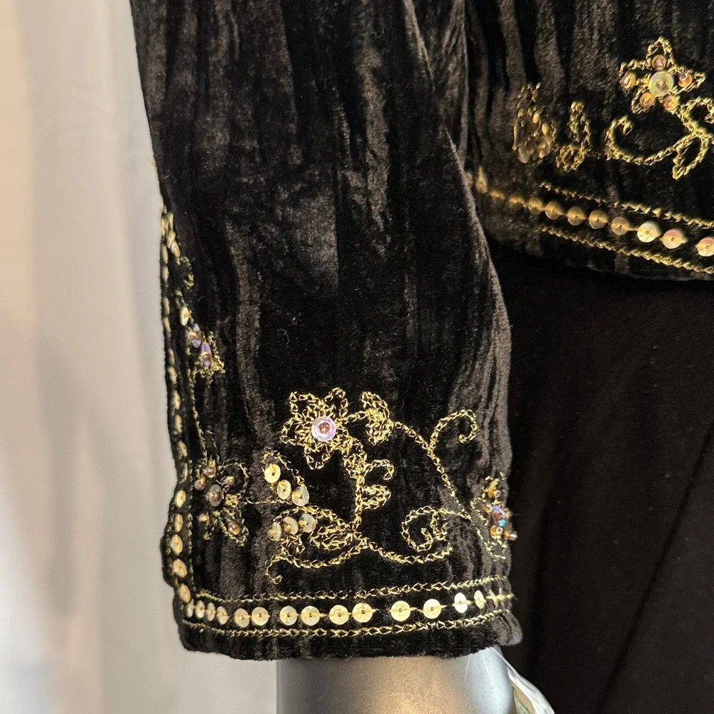 Katherine Barclay Holiday Embroidered Black Velvet Jacket size 8 NWT - Picture 5 of 13